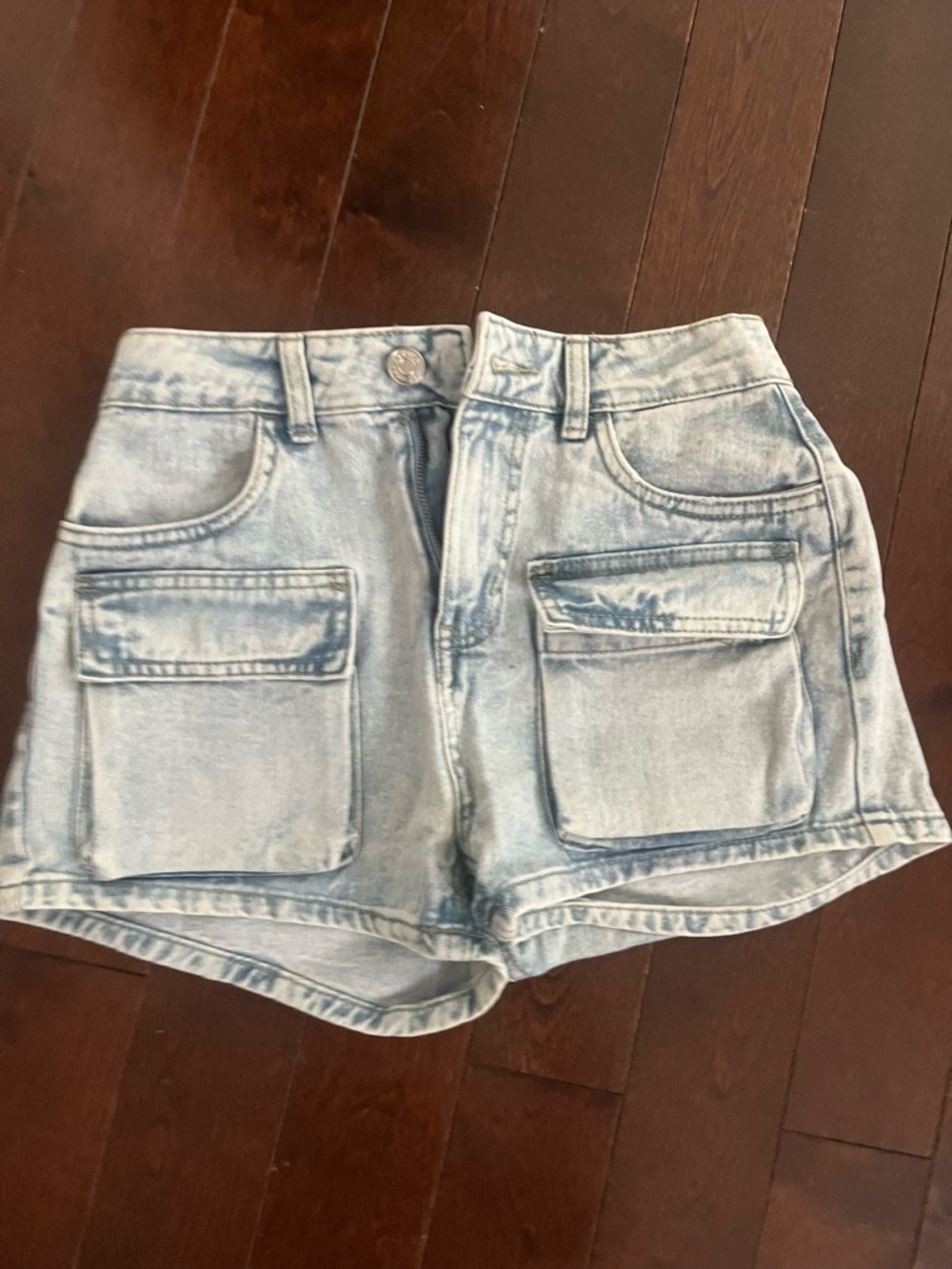Urban Planet Light Wash Denim Cargo Shorts - Light Blue